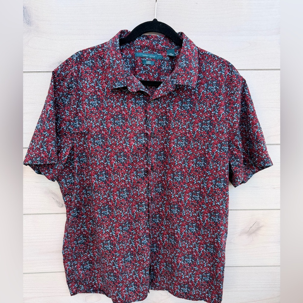 Perry Ellis Button-Down Floral Shirt